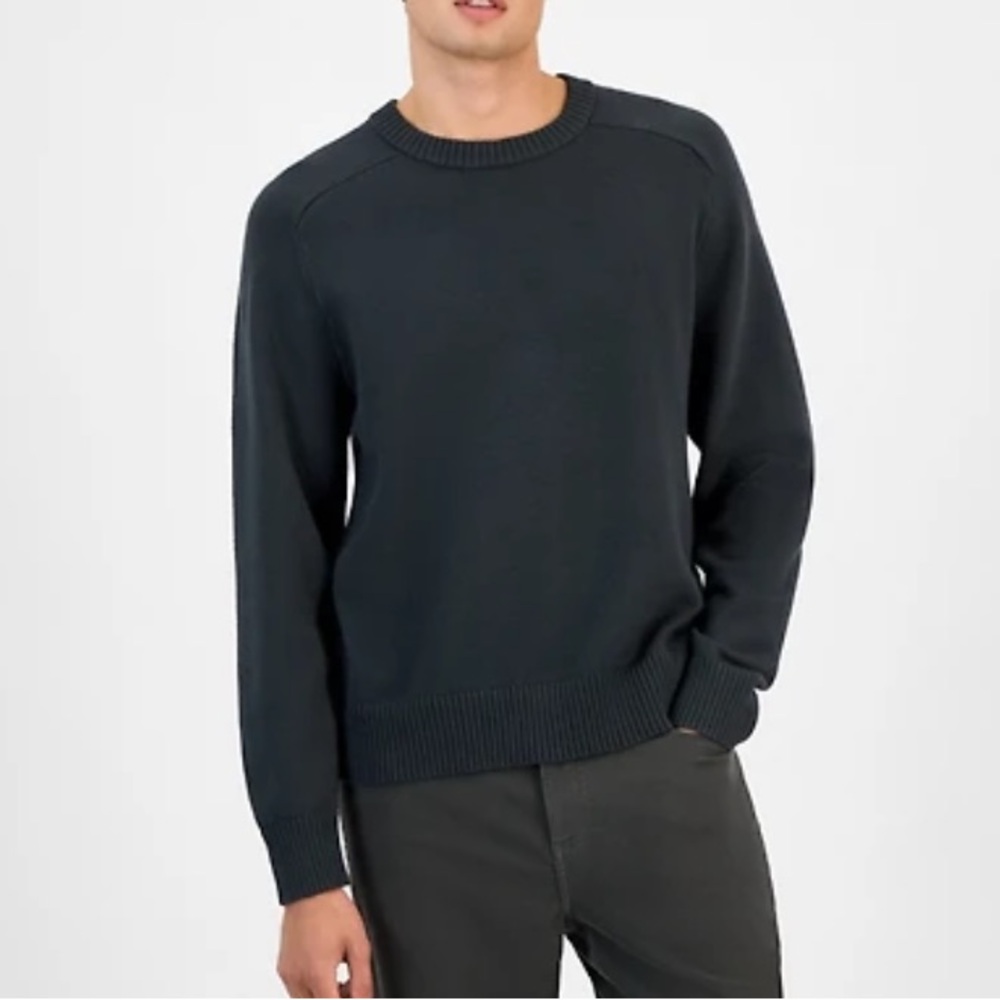 NEW. Crew Sweater